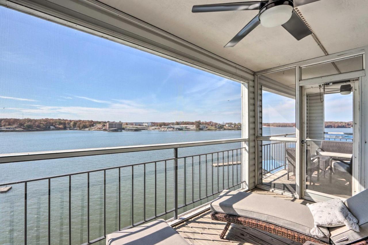 Sunny Osage Beach With Balcony And Lakefront View Zewnętrze zdjęcie